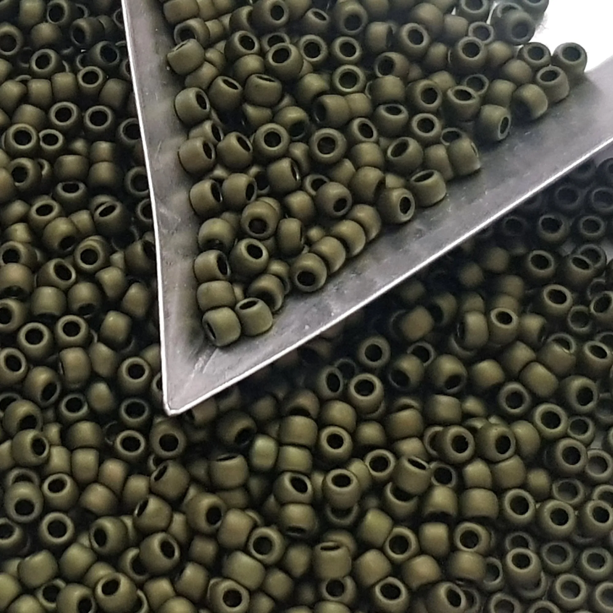 11/0 TR-617 Dark Olive Matte 10g/30g Round Toho Seed Beads - Beading Supply