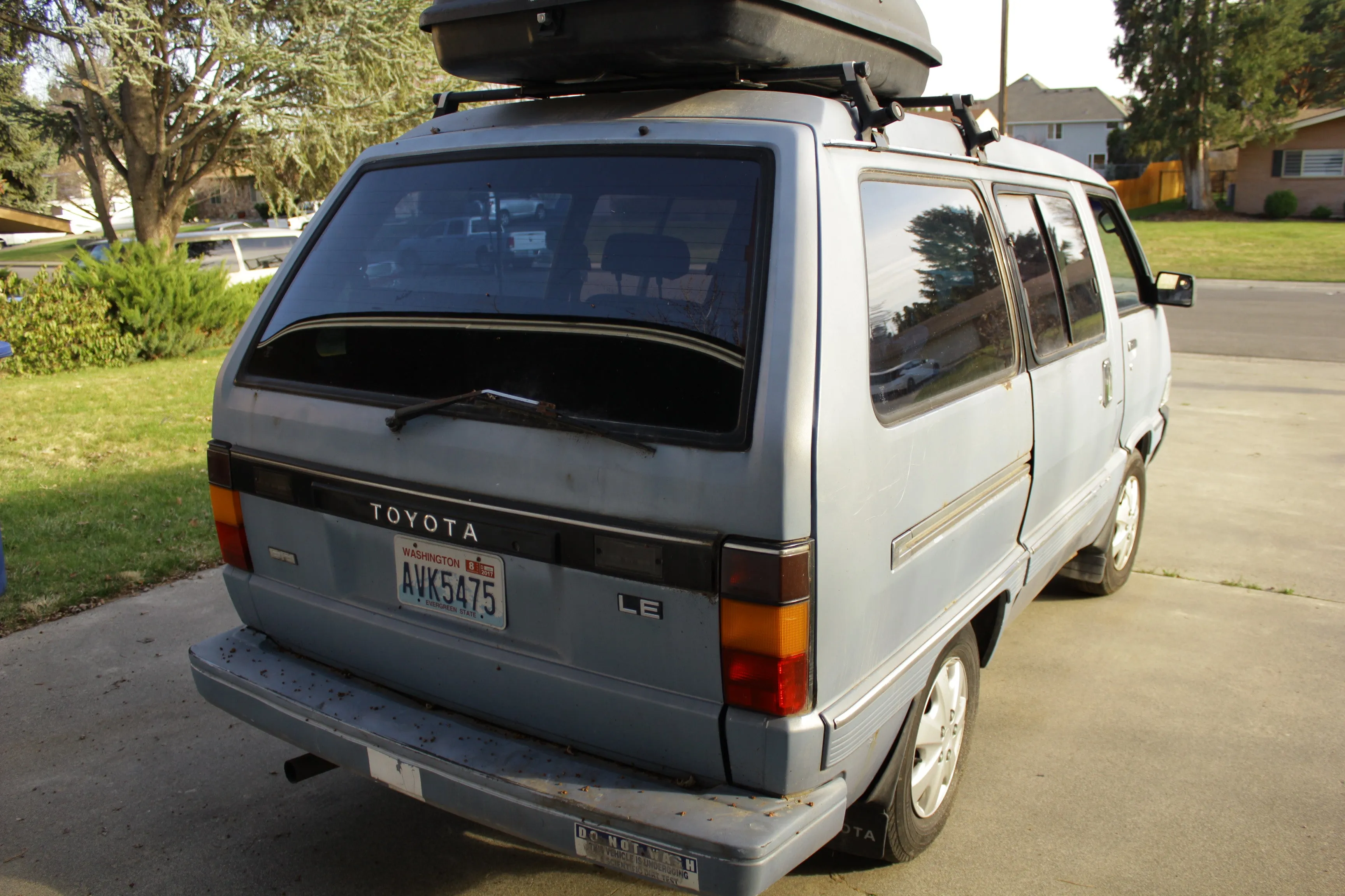 Vintage 1989 Toyota Van Wagon Camper - 2WD Space Cruiser with Cassette and Thule Storage