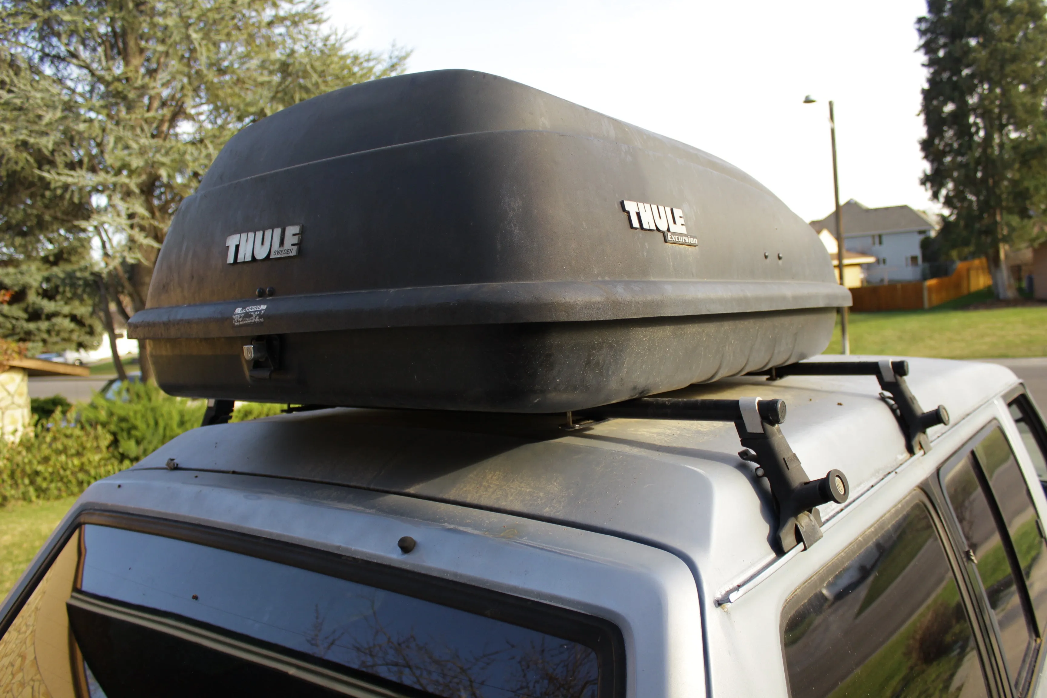 Vintage 1989 Toyota Van Wagon Camper - 2WD Space Cruiser with Cassette and Thule Storage