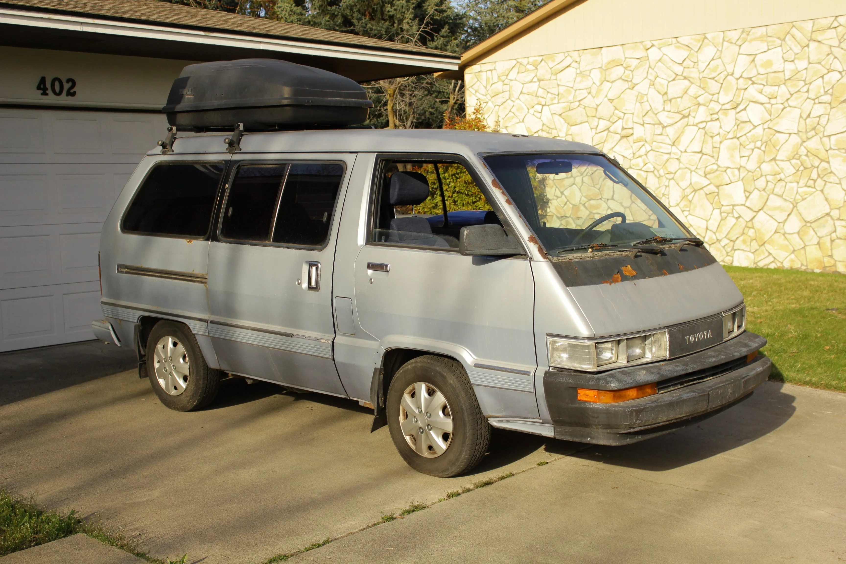 Vintage 1989 Toyota Van Wagon Camper - 2WD Space Cruiser with Cassette and Thule Storage