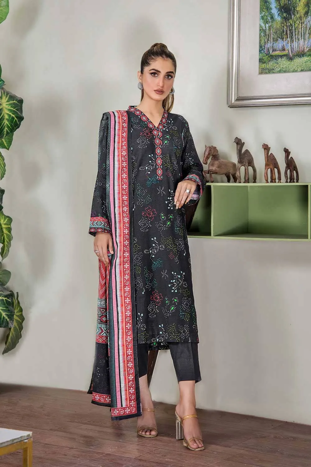 3 Pcs Unstitched Khaddar Suit KKH-2218