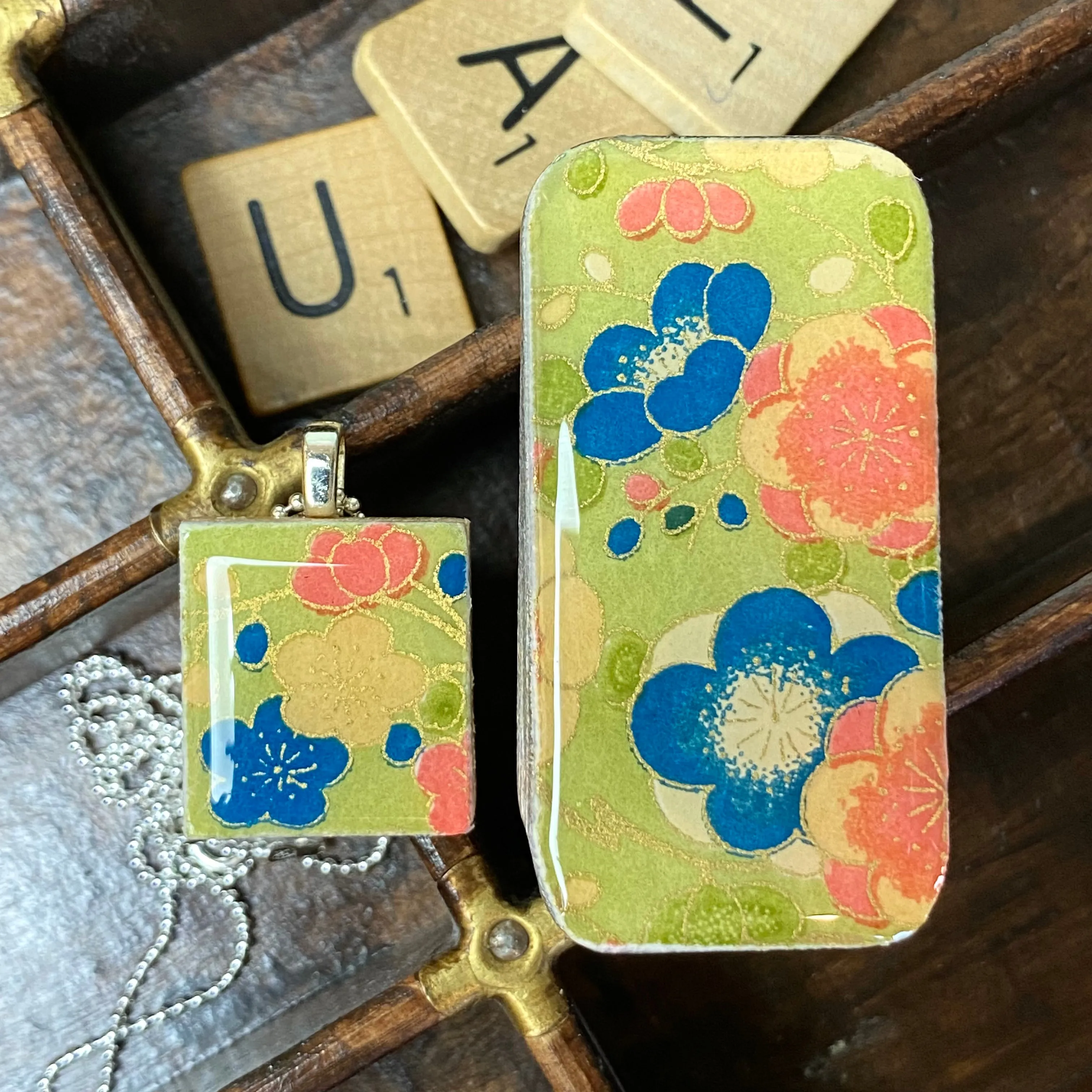 A Scrabble Tile Pendant and Teeny Tiny Tin Posy Green