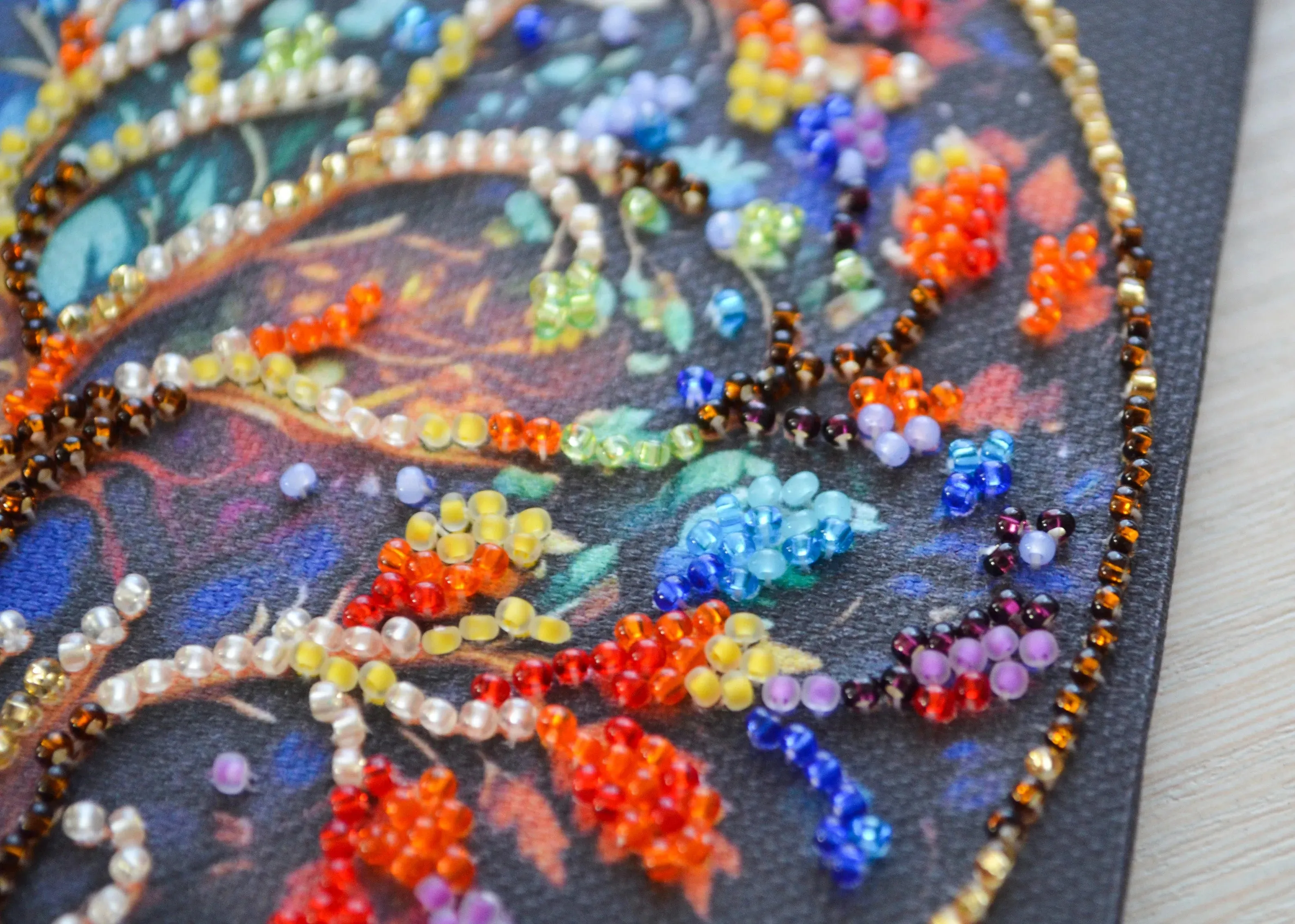 Bead embroidery kit - The color of life AM-252