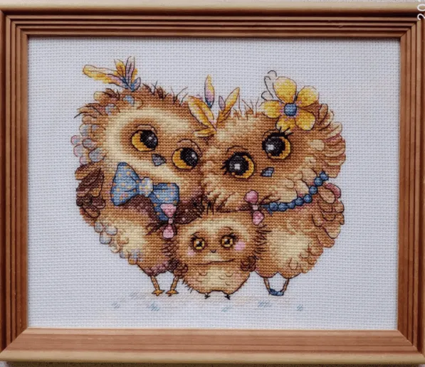 Bird Family SM-232 Counted Cross-Stitch Kit