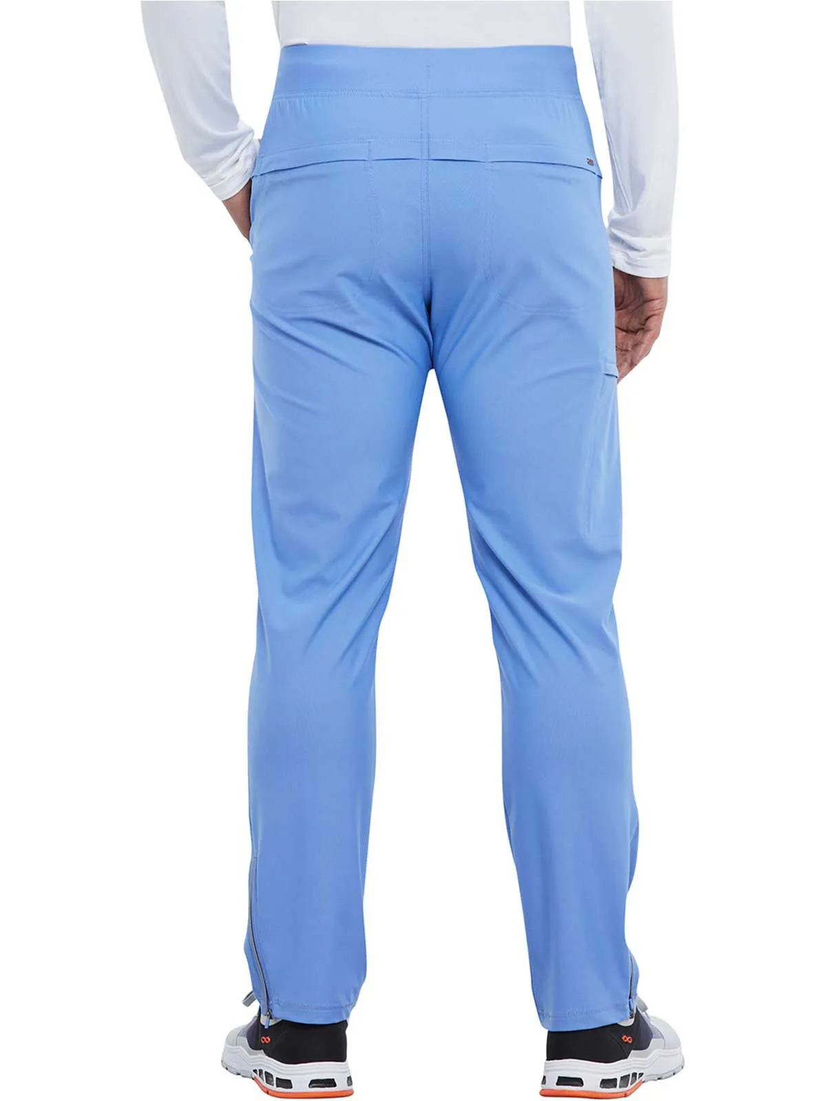 Form - Men's Tapered Leg Pull-on Pant