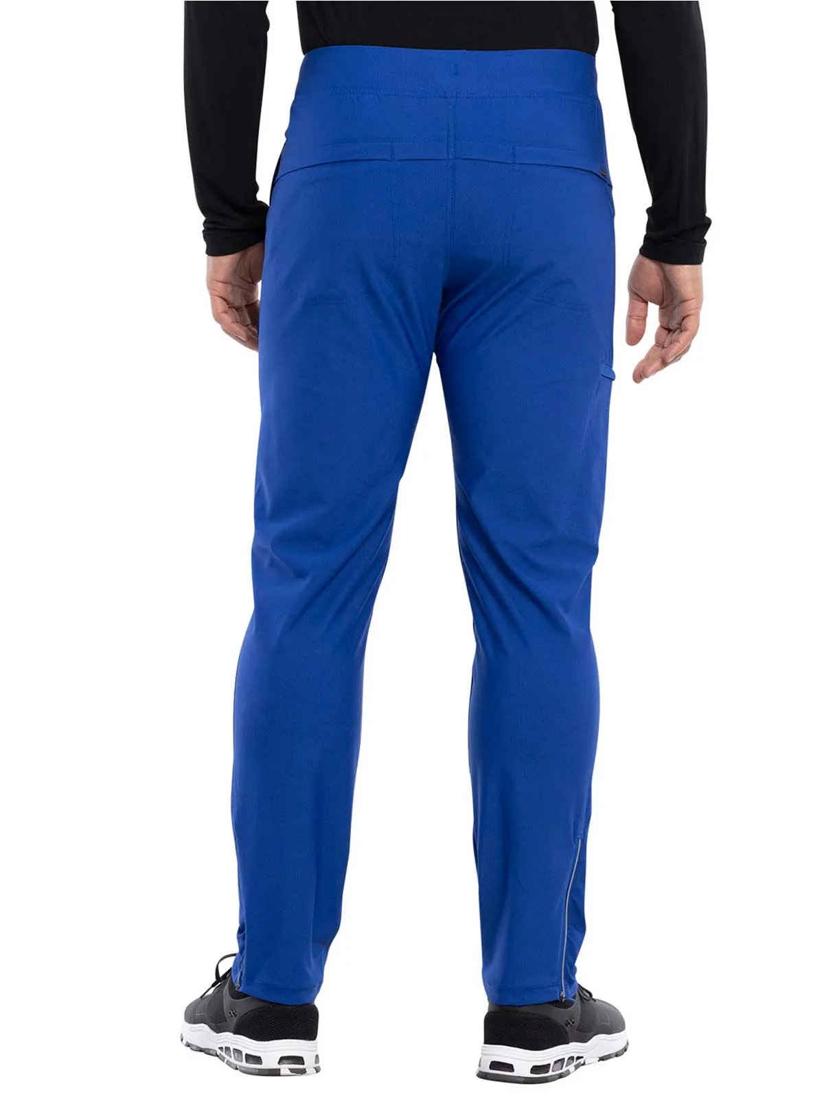 Form - Men's Tapered Leg Pull-on Pant