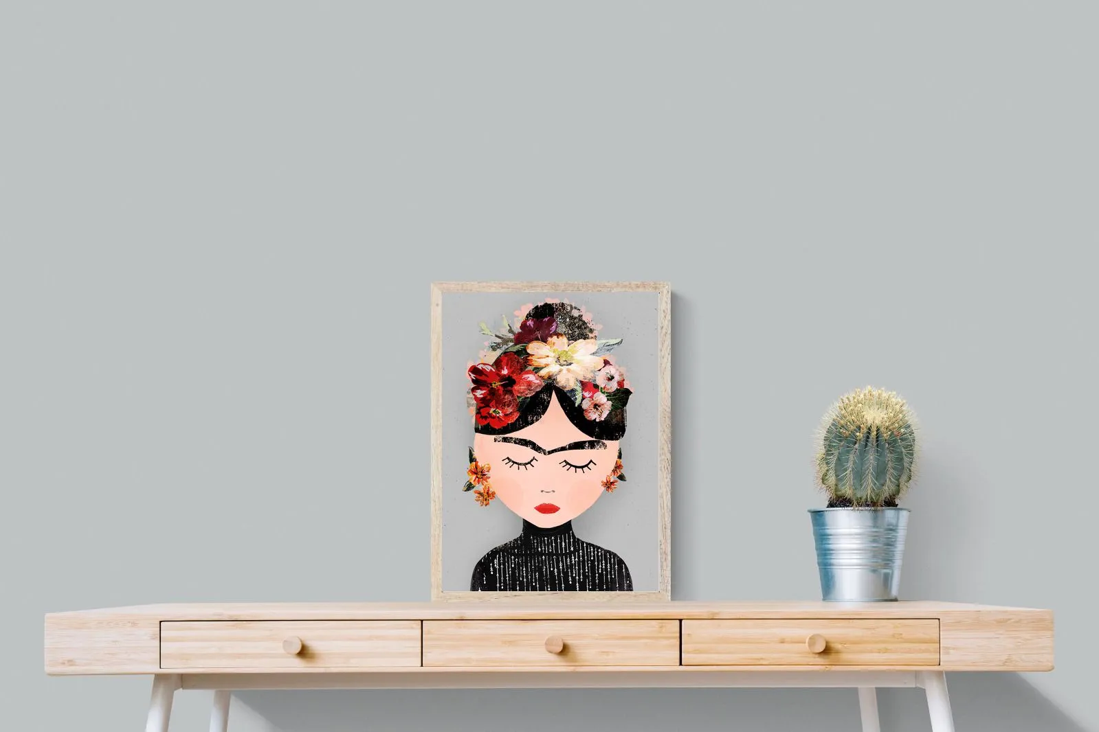 Frida in Black