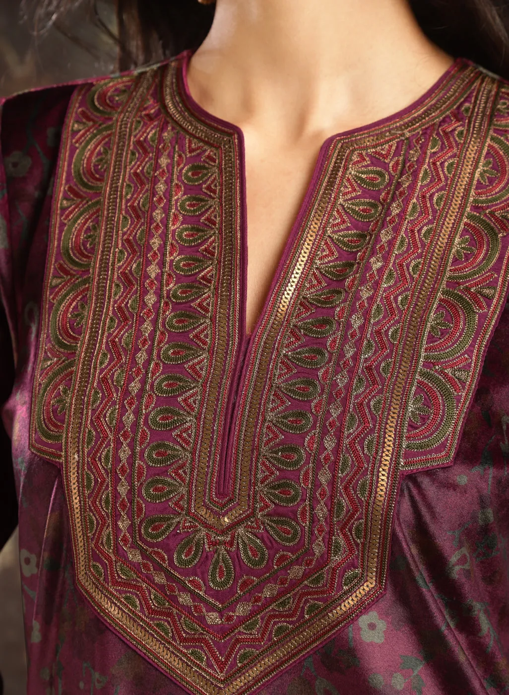 Fuchsia Printed Velvet Kurta Set with Brass Work and Zari Work