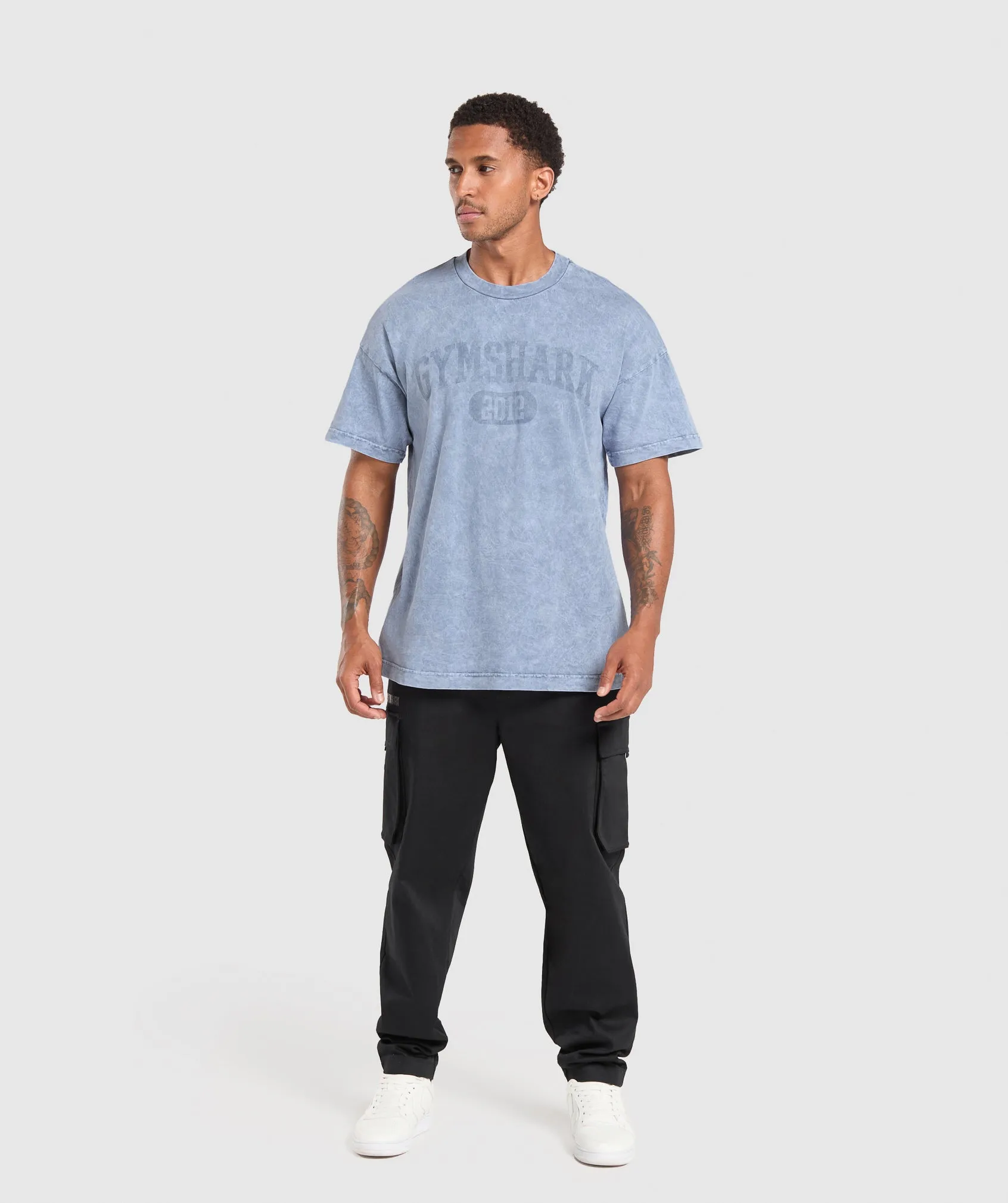 Gymshark Collegiate Shadow Washed T-Shirt - Faded Blue