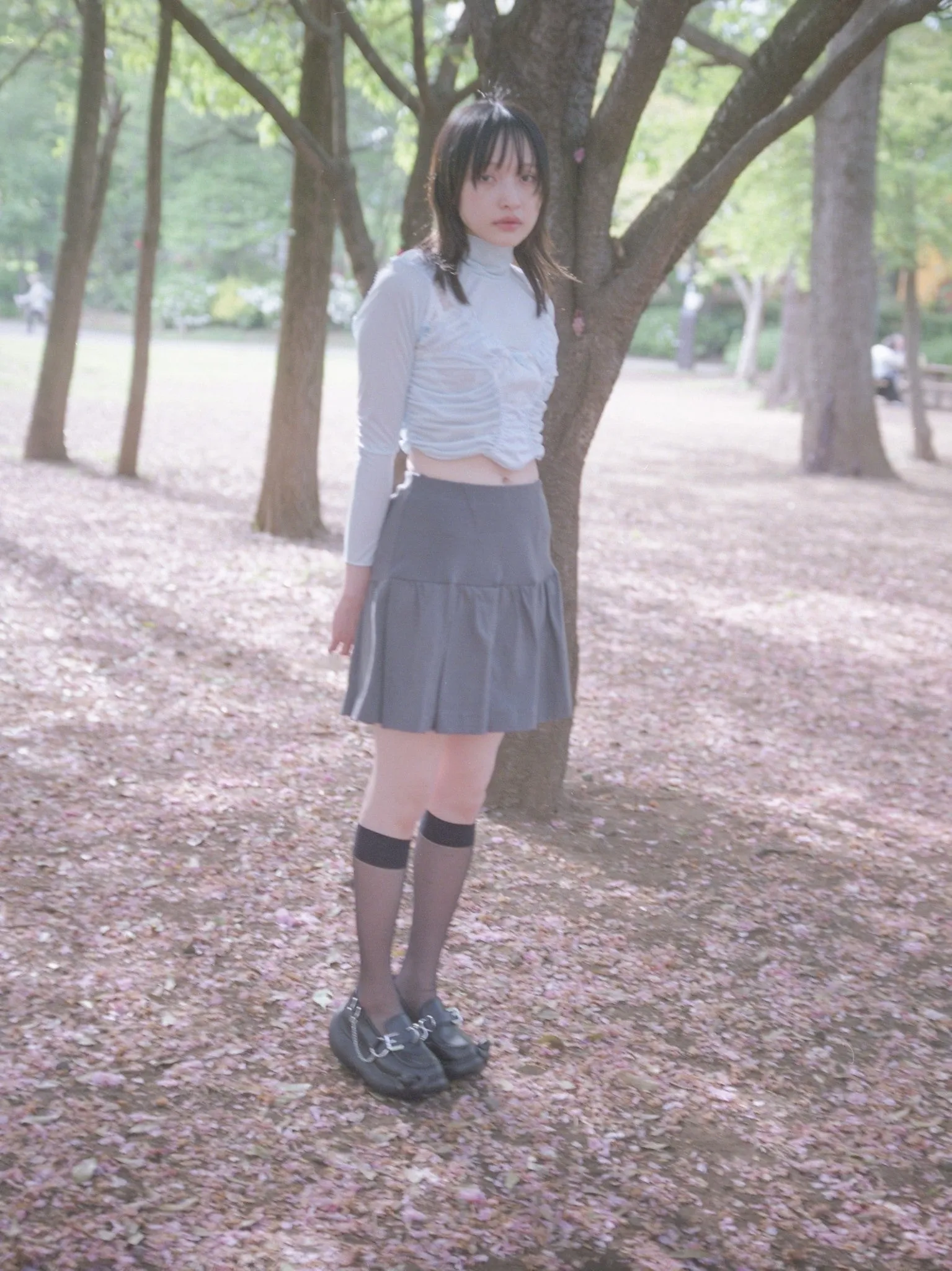 Peaches Mini Skirt / Gray