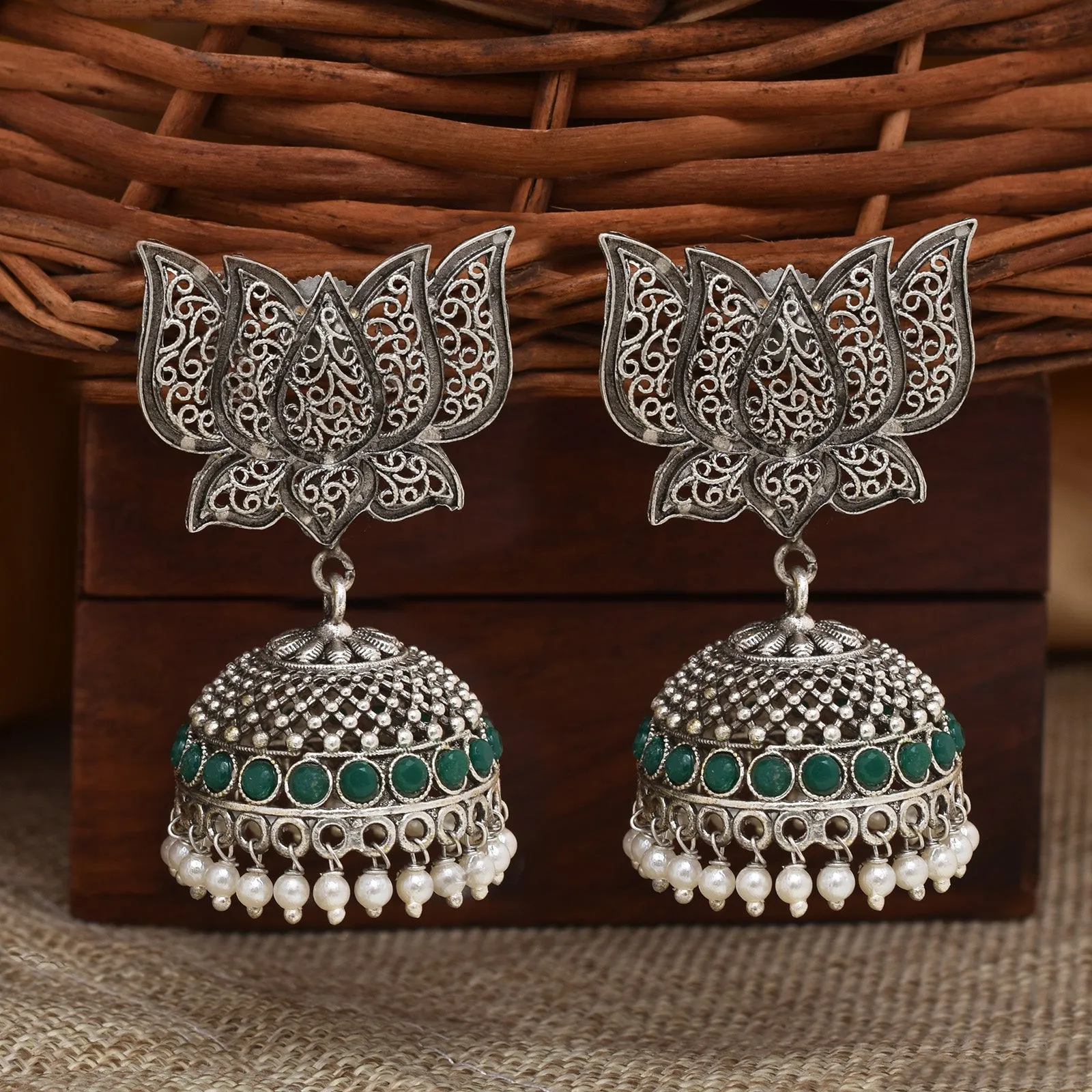 Samaira Jhumki Earrings