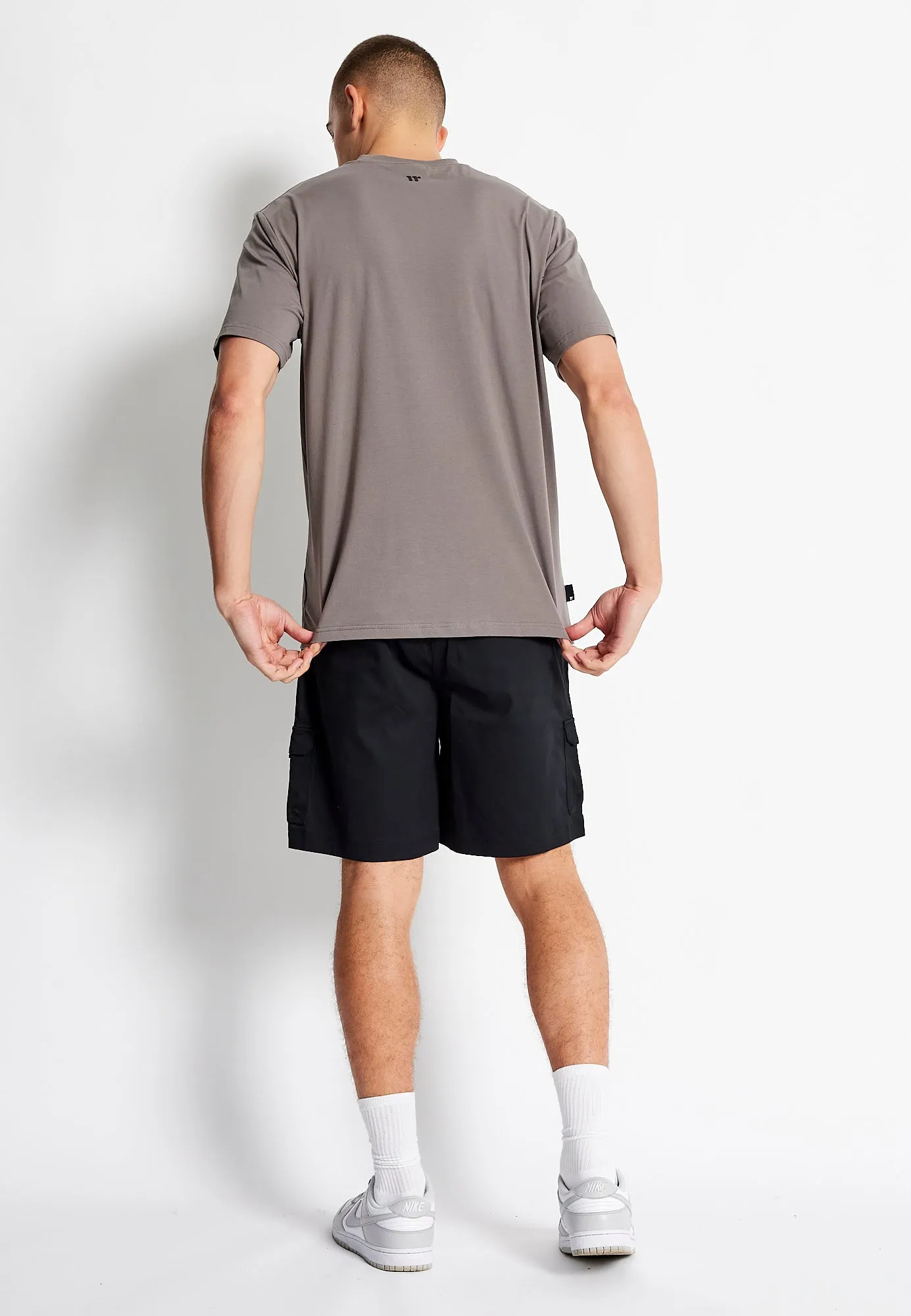 Woven Cargo Shorts - Black